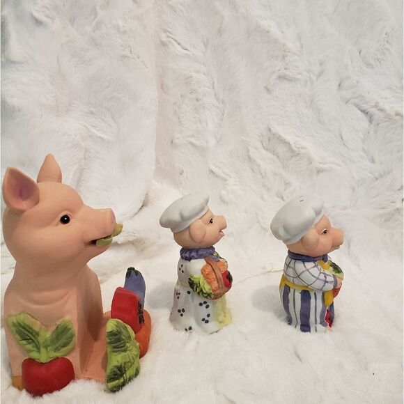 Pig Salt & Pepper Shakers - Picture 6 of 11